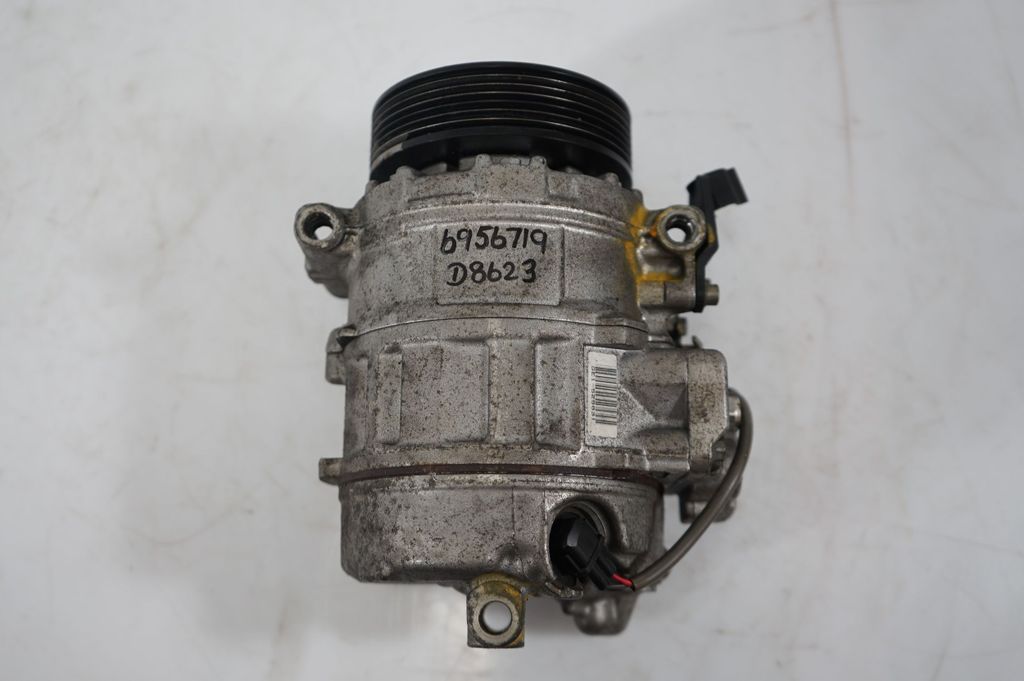 Air conditioning (A/C) compressor (pump) (10)