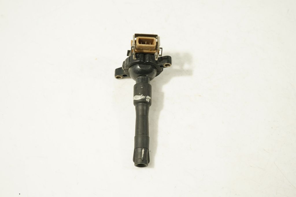 High voltage ignition coil