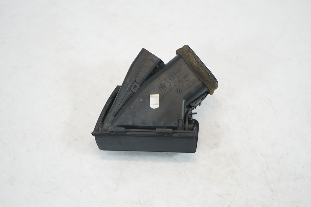 Dashboard side air vent grill/cover trim (5)