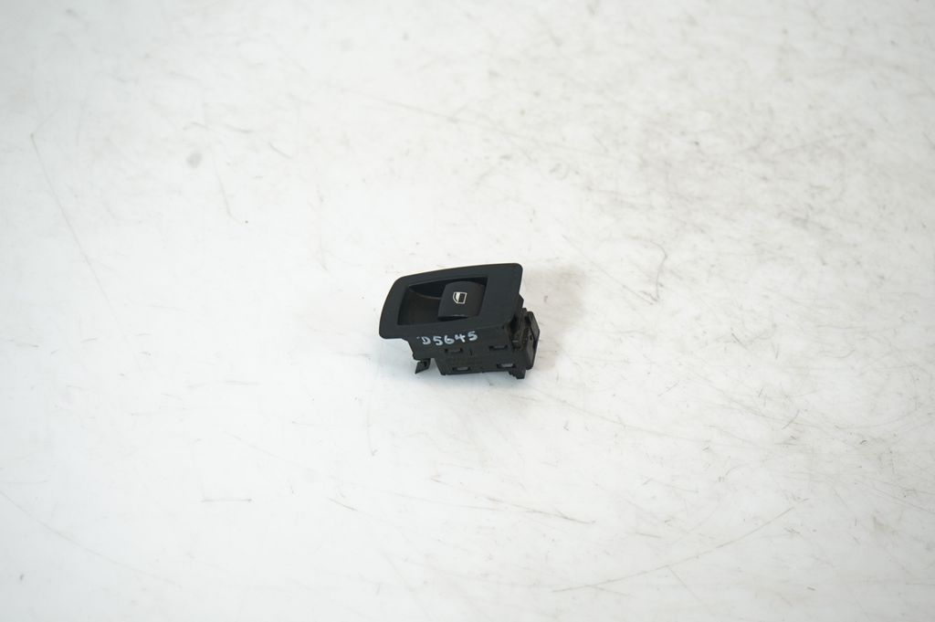 Electric window control switch (2)