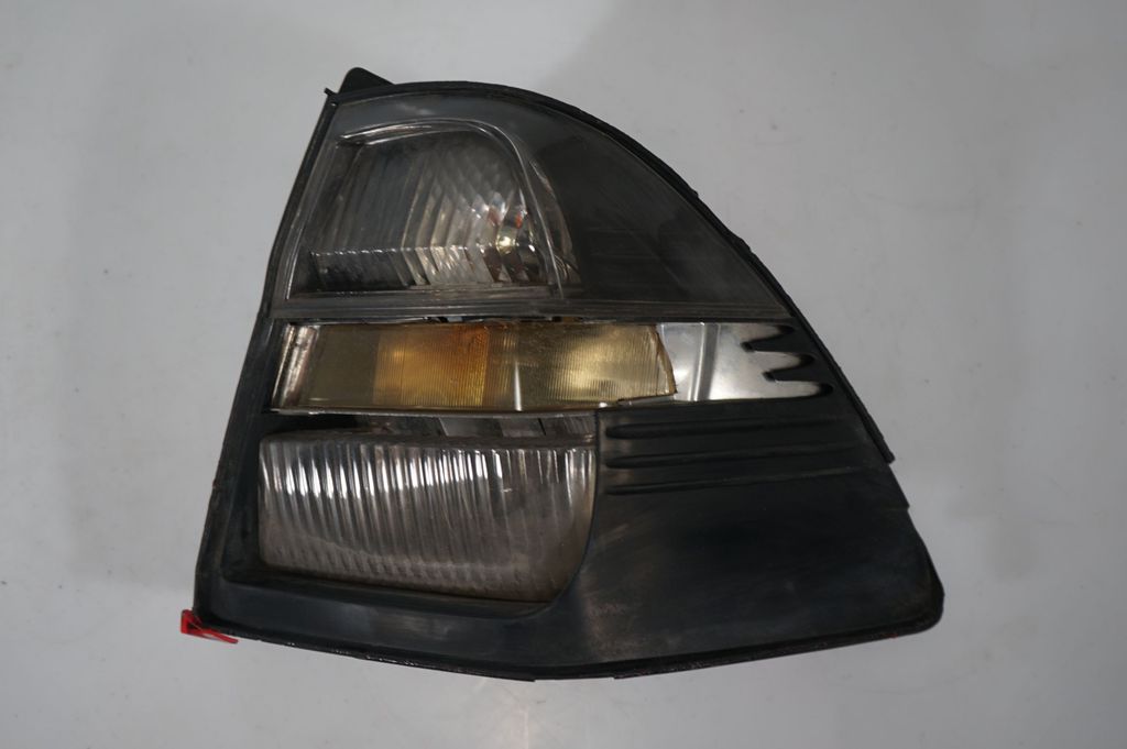 Rear/tail lights (6)