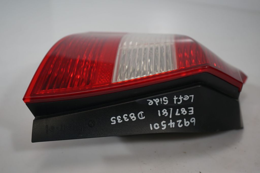 Rear/tail lights (9)