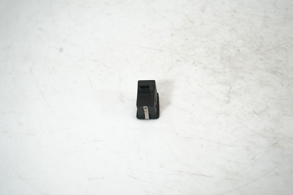 Electric window control switch (5)