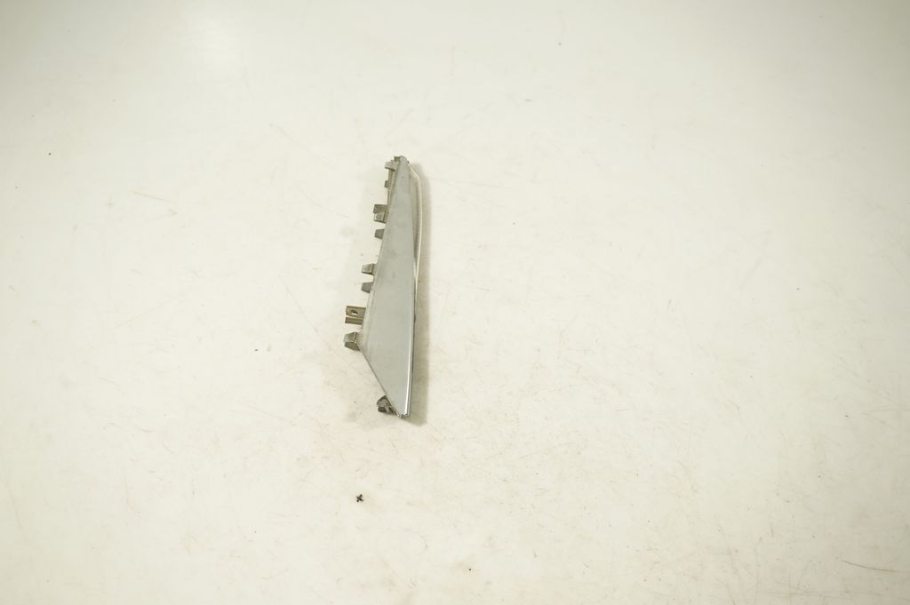 Front fender indicator light (4)