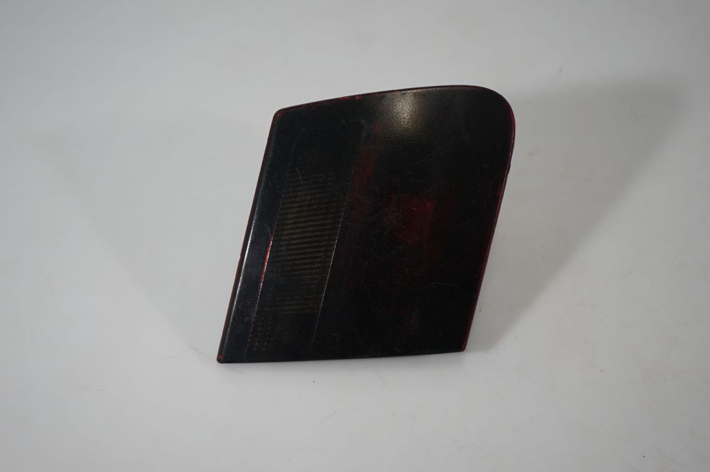 Tailgate rear/tail lights (2)