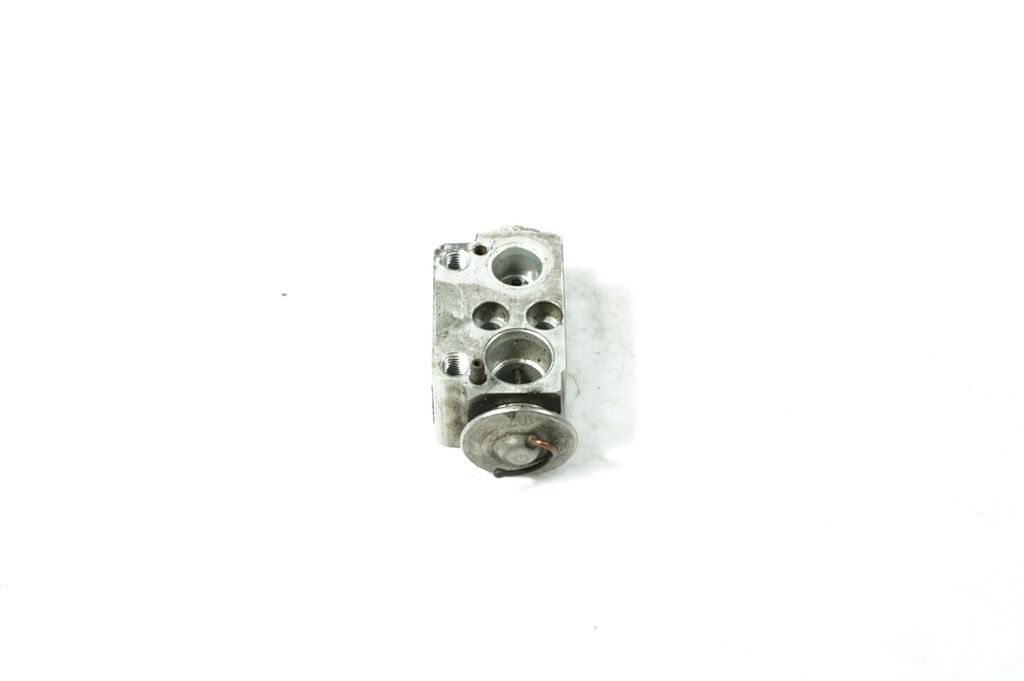 Air conditioning (A/C) expansion valve (2)