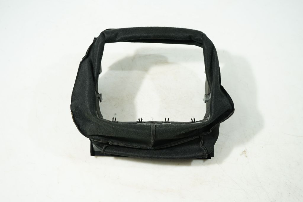 Steering wheel column trim (6)