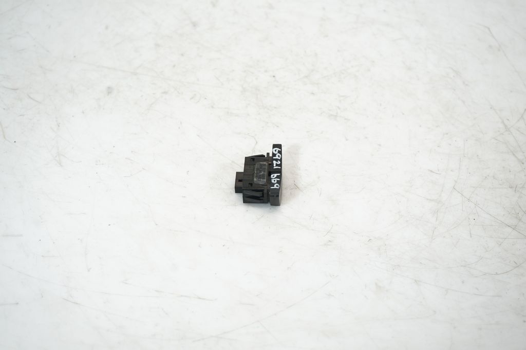 Other switches/knobs/shifts (4)