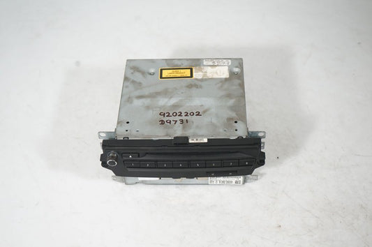 Radio/CD/DVD/GPS head unit