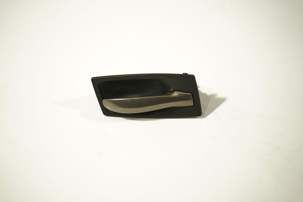 Rear door interior handle (5)