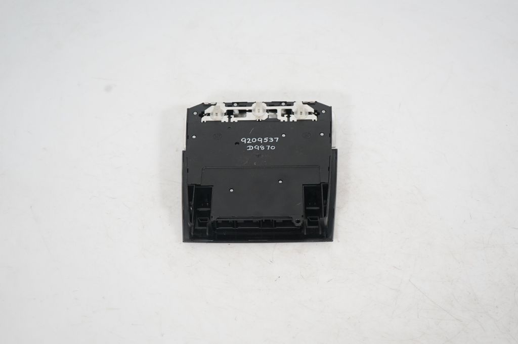 Front seat light (5)