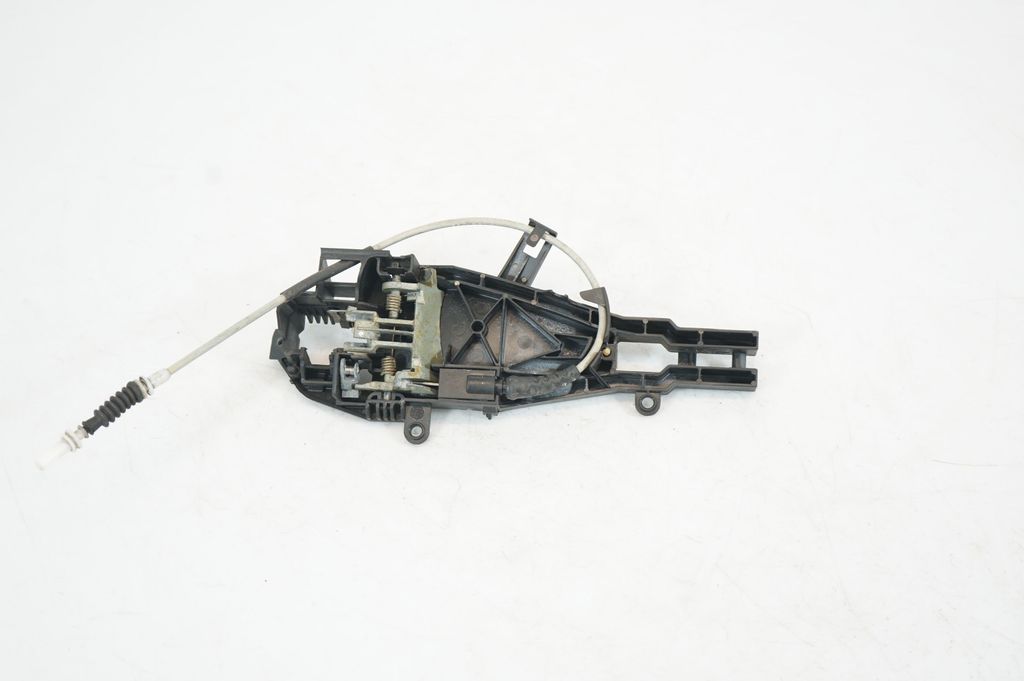 Front door exterior handle/bracket (5)