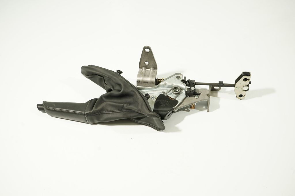 Handbrake/parking brake lever assembly (4)