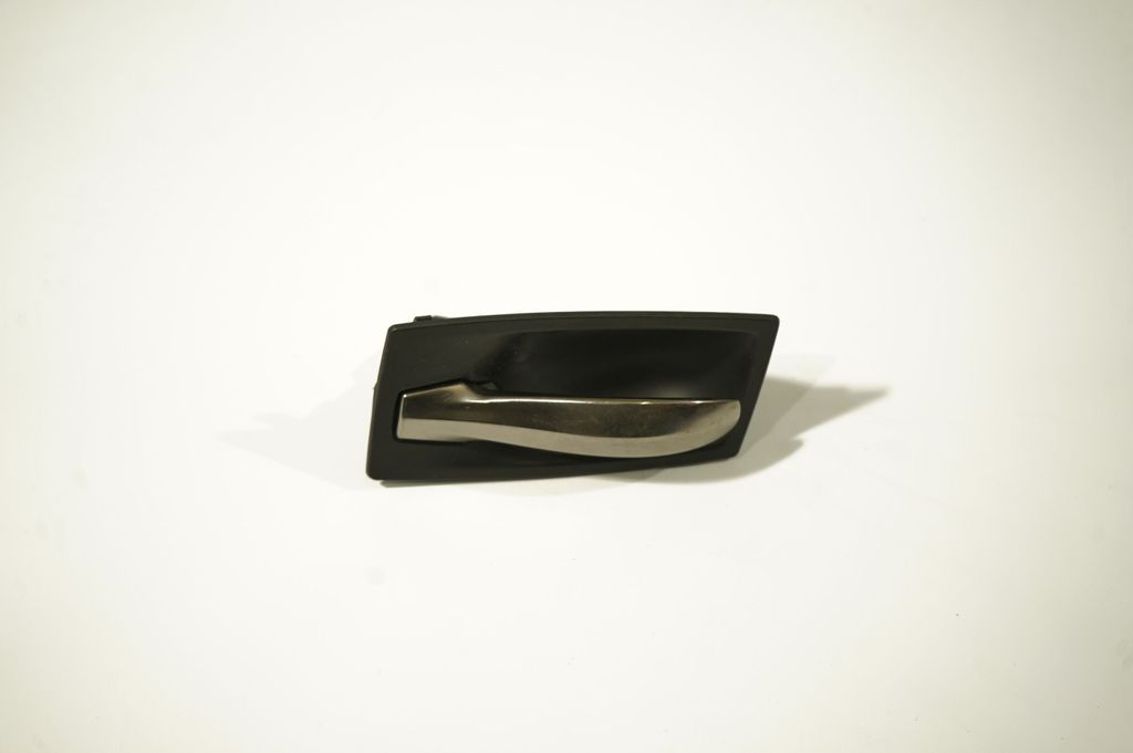 Rear door interior handle (5)