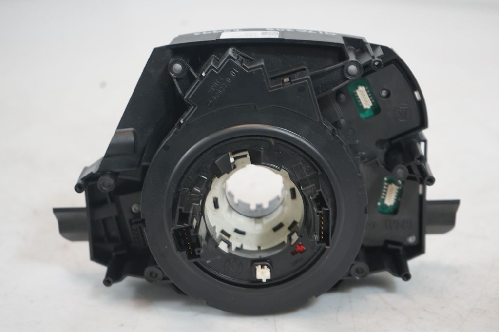 Wiper turn signal indicator stalk/switch (8)