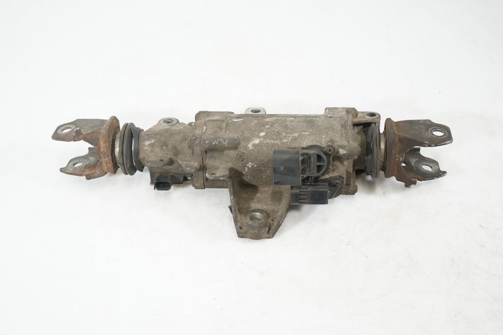 Steering rack (5)
