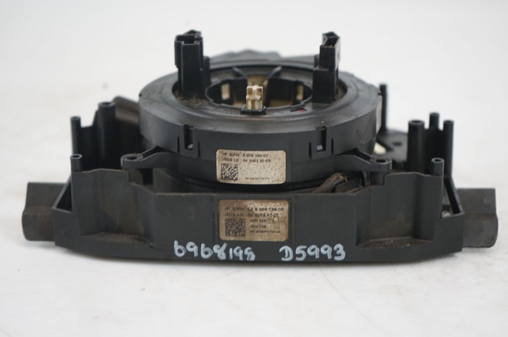 Wiper turn signal indicator stalk/switch (10)