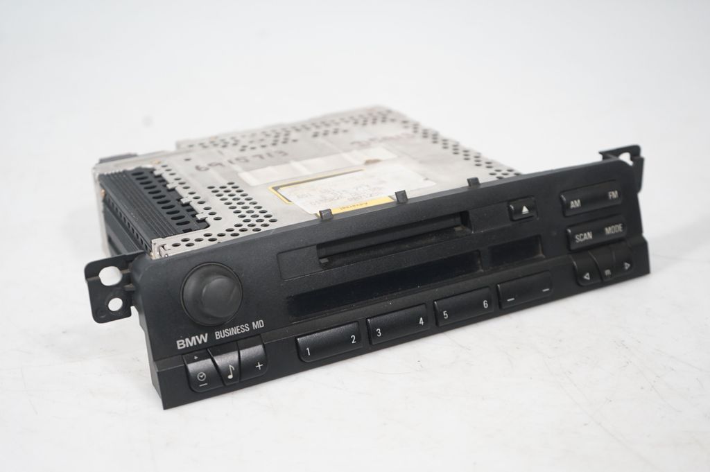 Radio/CD/DVD/GPS head unit (7)