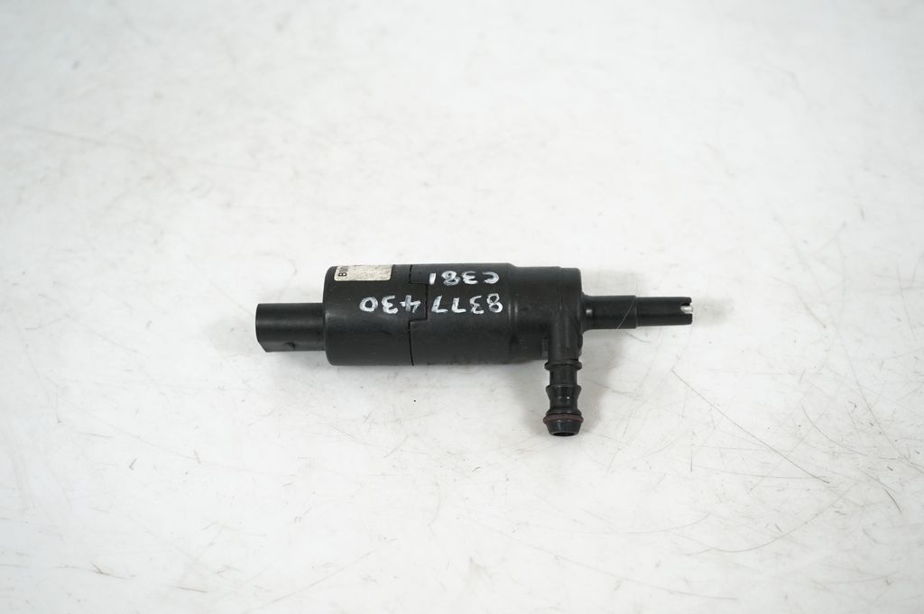 Headlight washer pump (3)