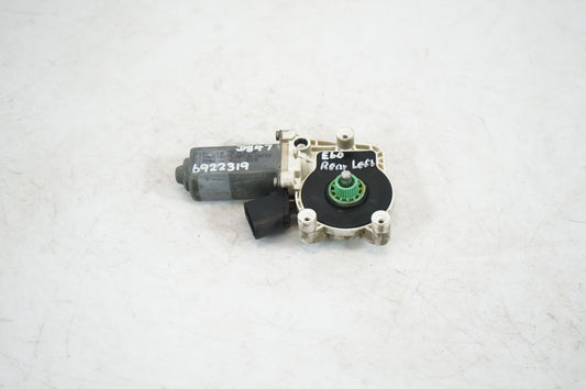 Rear door window regulator with motor