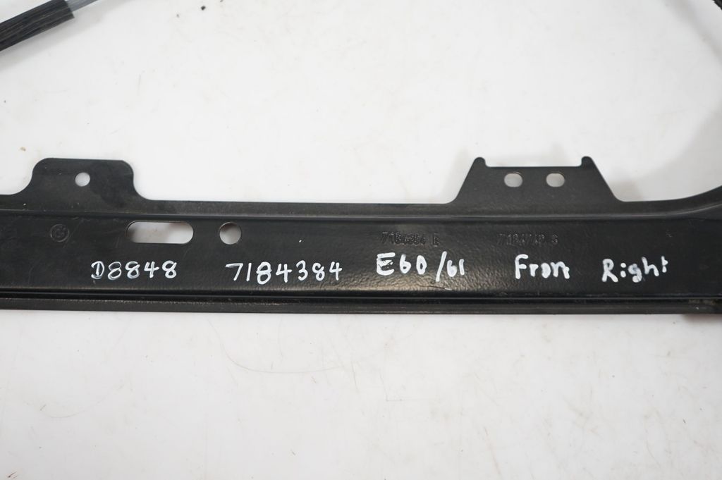 Front door window regulator with motor (9)