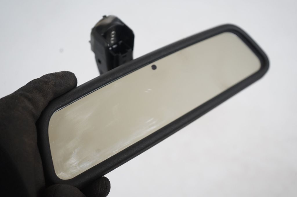 Rear view mirror (interior) (6)