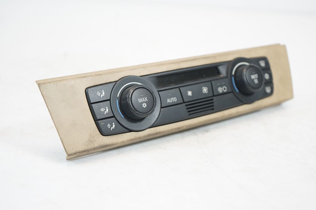 Climate control unit (7)