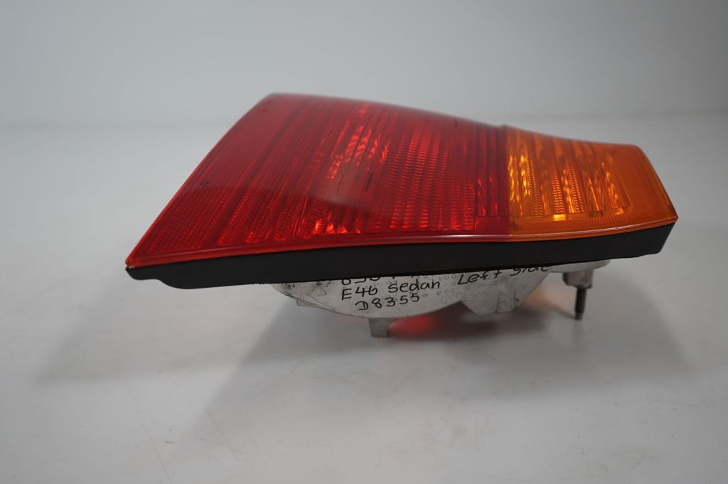 Rear/tail lights (9)