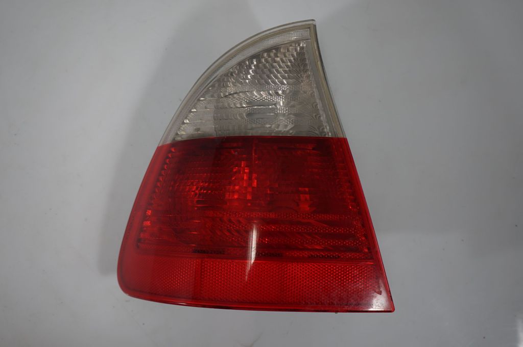Rear/tail lights (6)