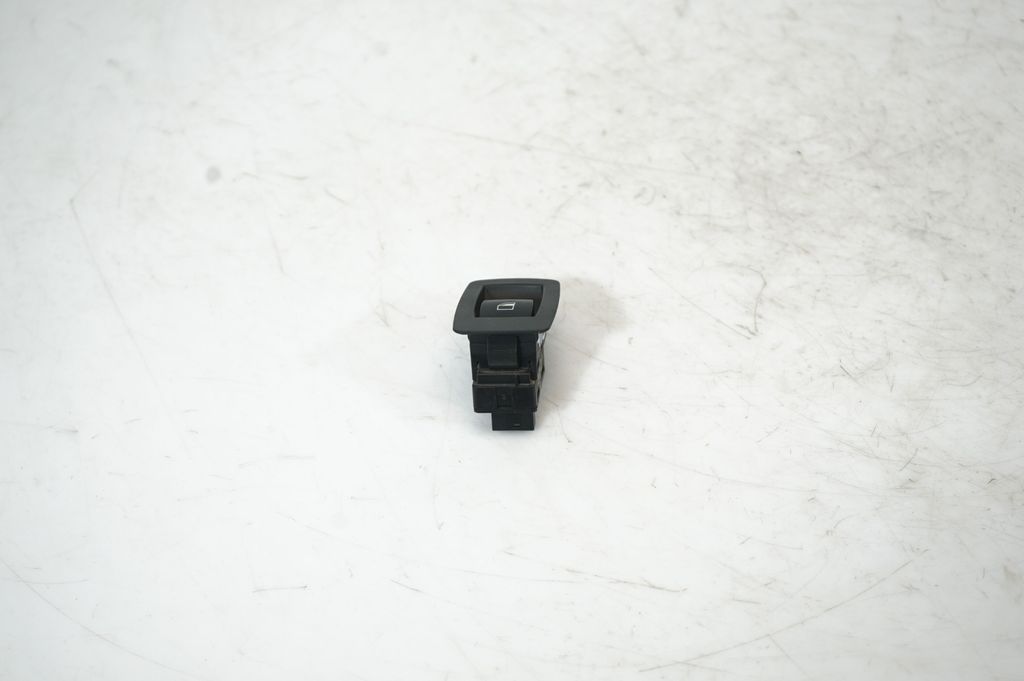 Electric window control switch (3)