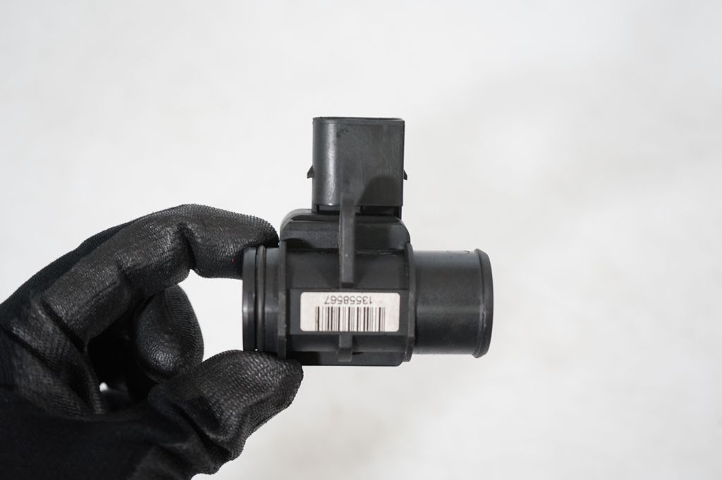 Mass air flow meter (6)