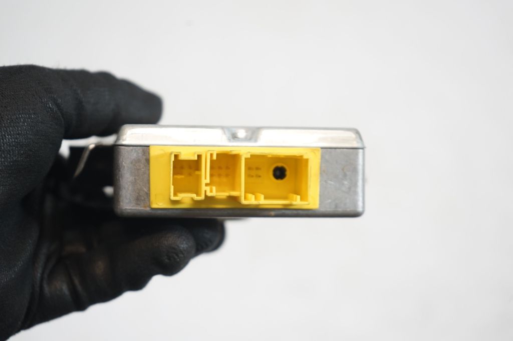 Door control unit/module (7)