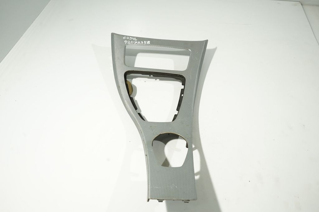 Dashboard center trim panel (3)