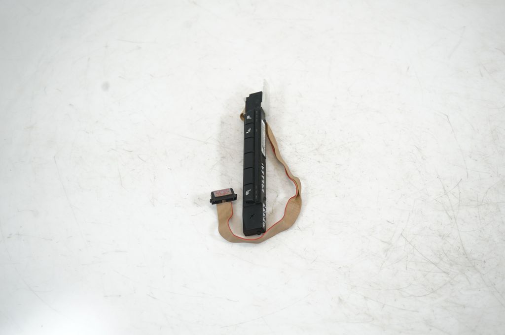 Seat heating switch (2)