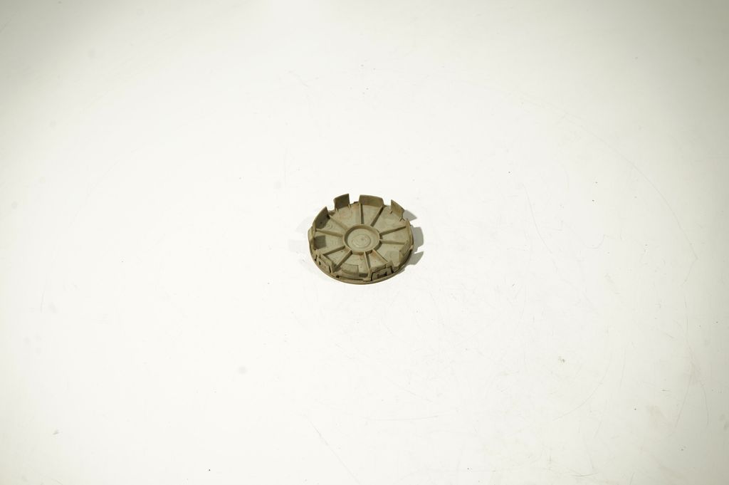 Original wheel cap (6)