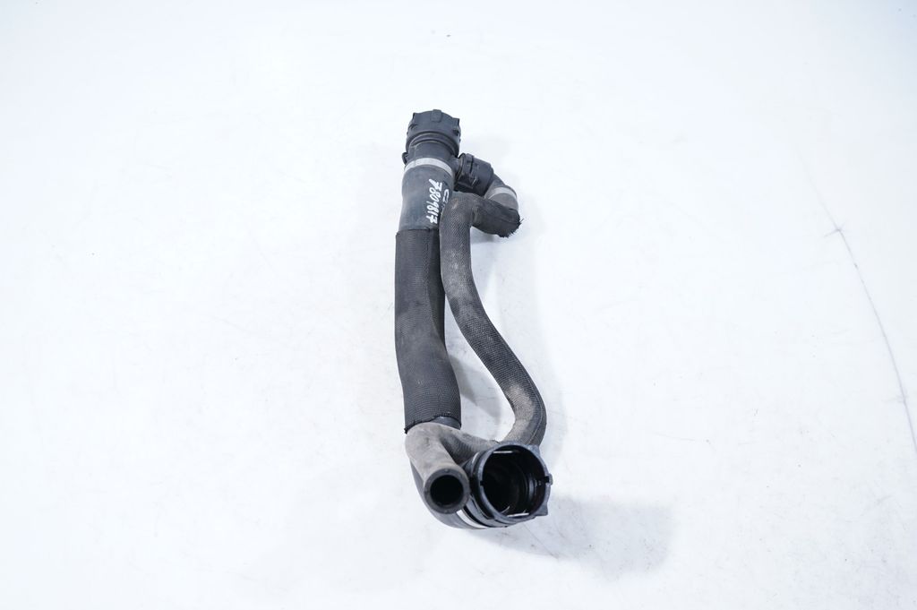Engine coolant pipe/hose (2)