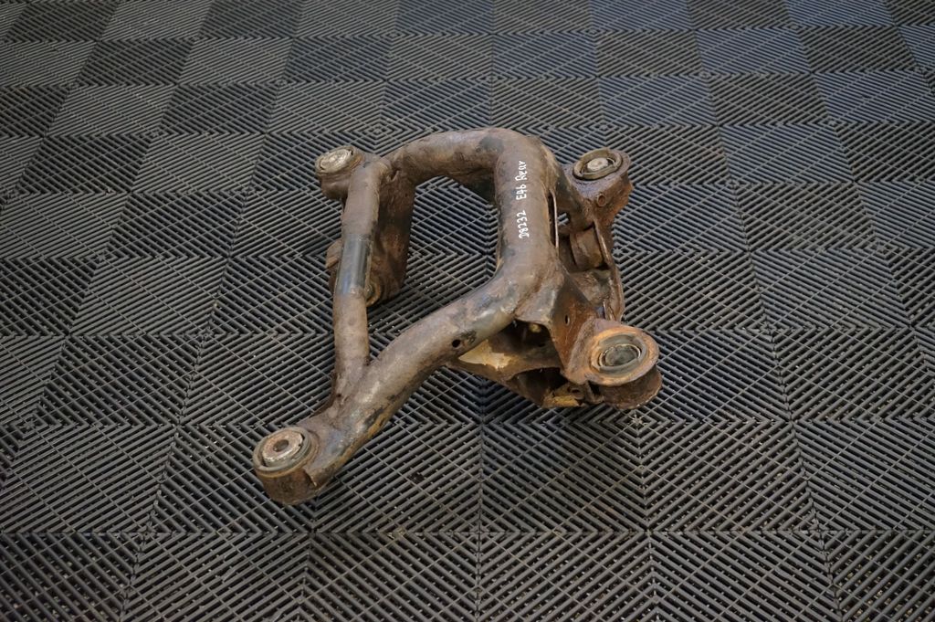 Rear axle beam with reductor (4)