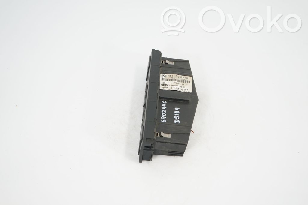 Climate control unit (4)