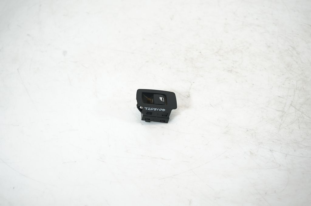 Electric window control switch (4)