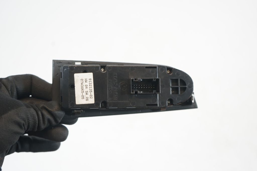 Electric window control switch (6)