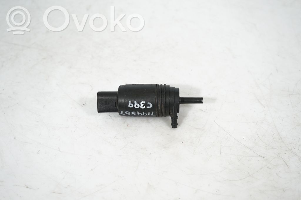 Windscreen/windshield washer pump (3)