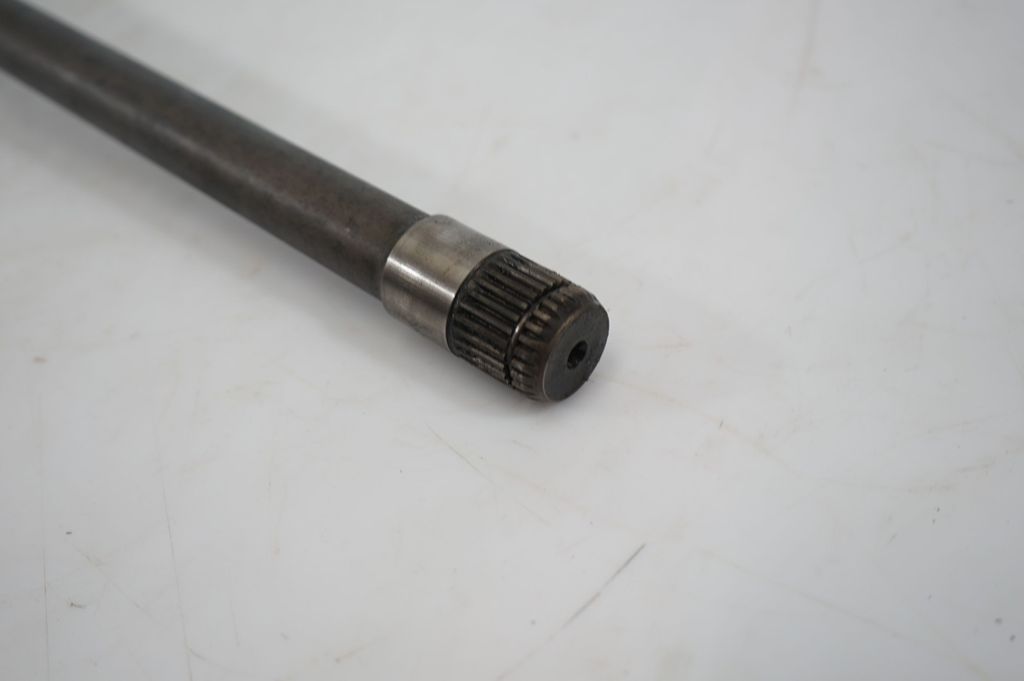 Front driveshaft (2)