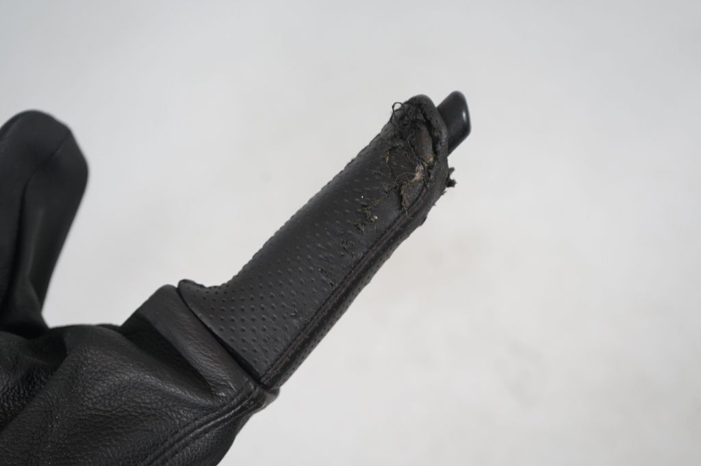 Handbrake/parking brake lever assembly (6)