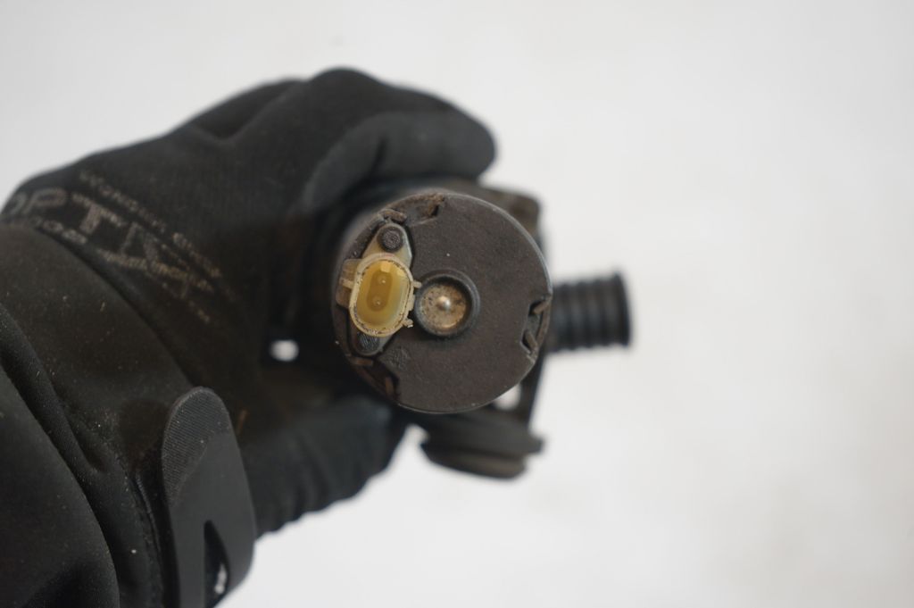 Electric auxiliary coolant/water pump (7)