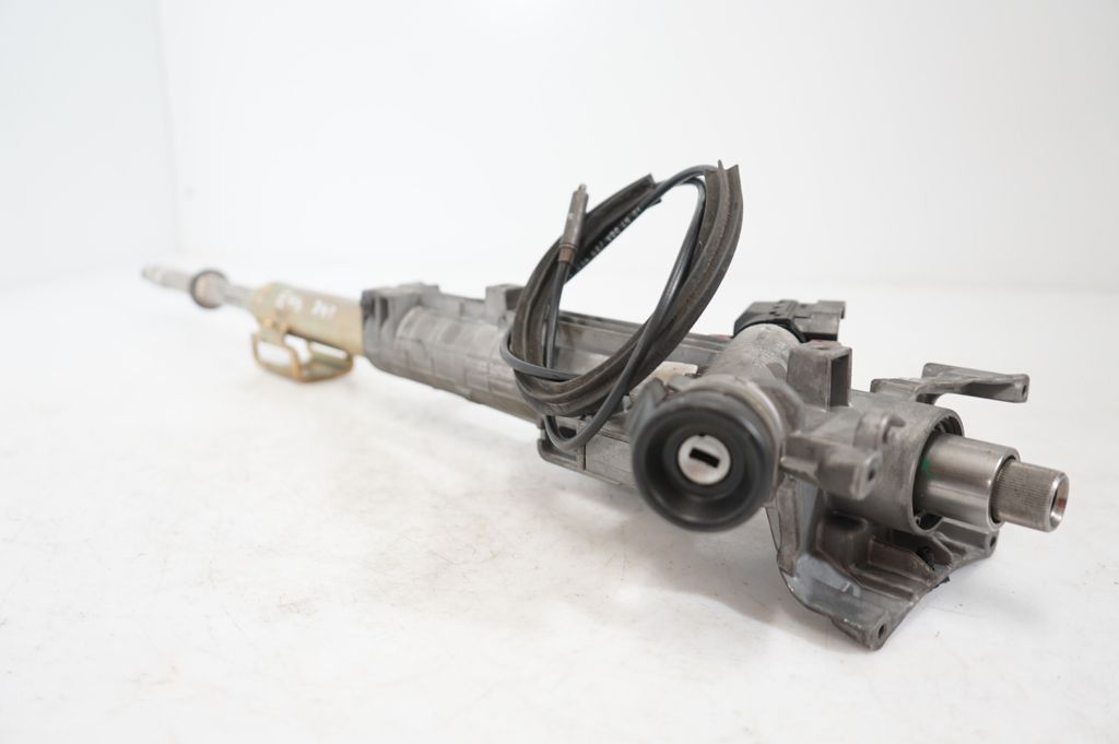 Steering wheel axle (6)