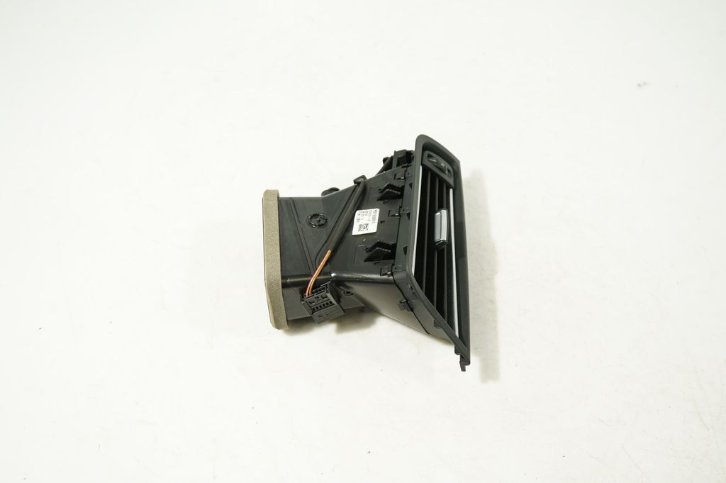 Dashboard side air vent grill/cover trim (4)