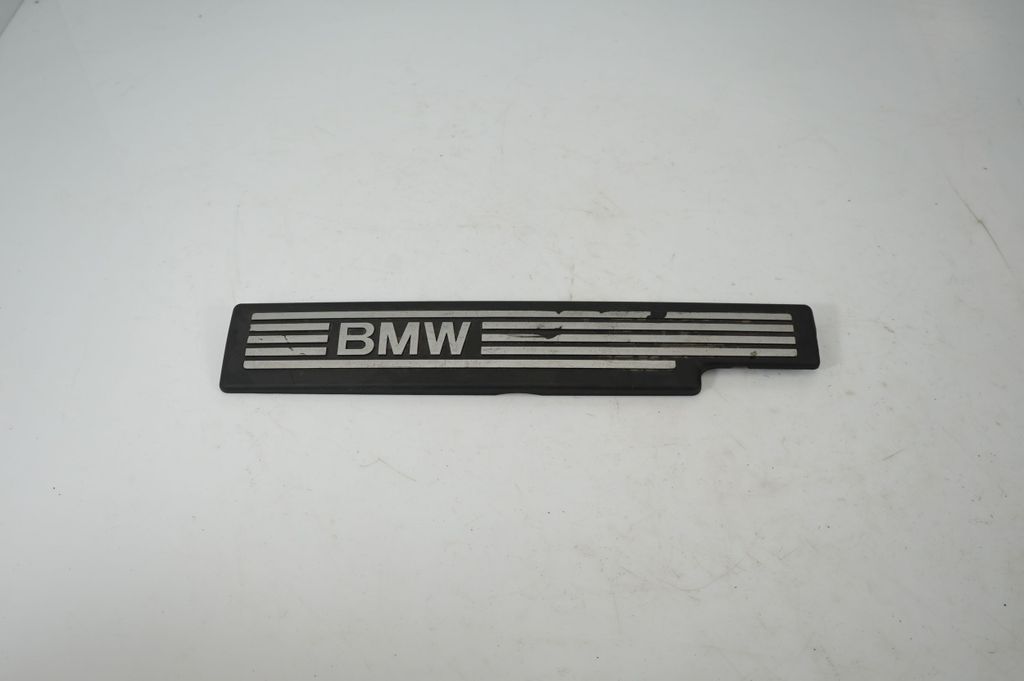Engine cover (trim)