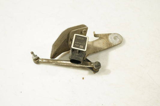 Headlight/headlamp level sensor