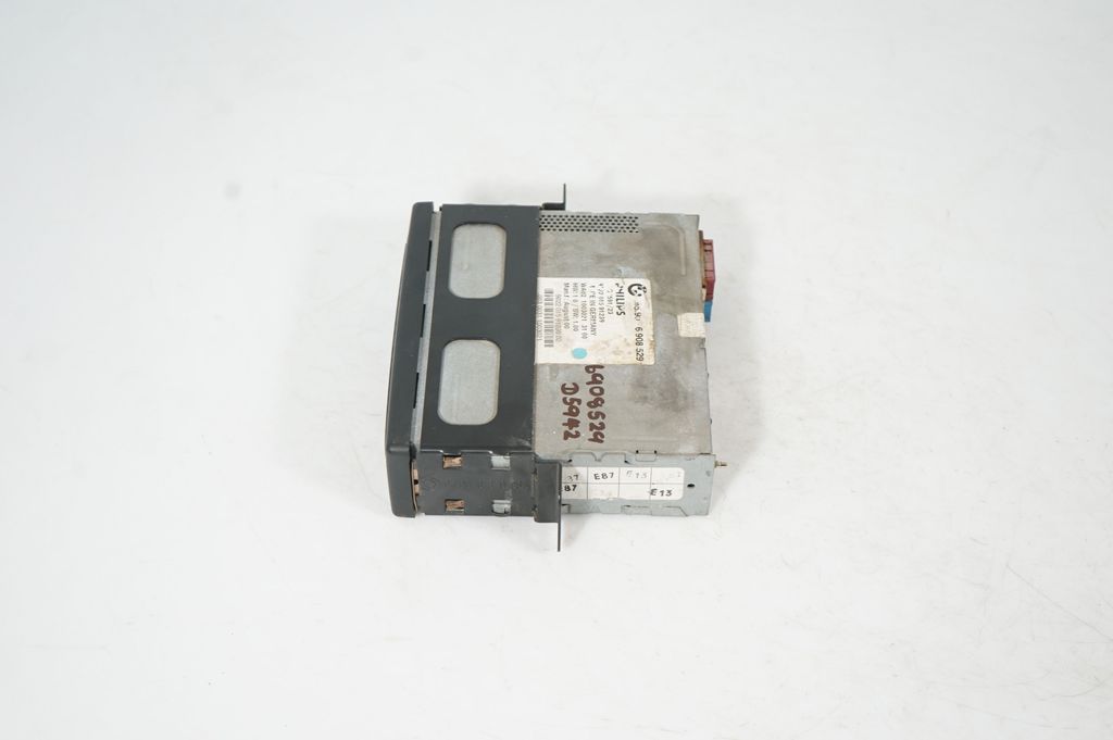 Navigation unit CD/DVD player (2)