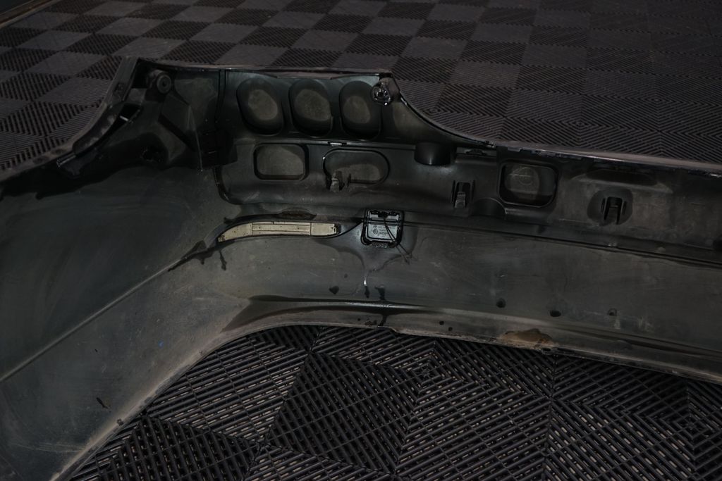 Rear bumper (13)